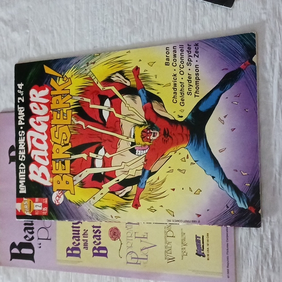 Comics - Picture 4 of 12